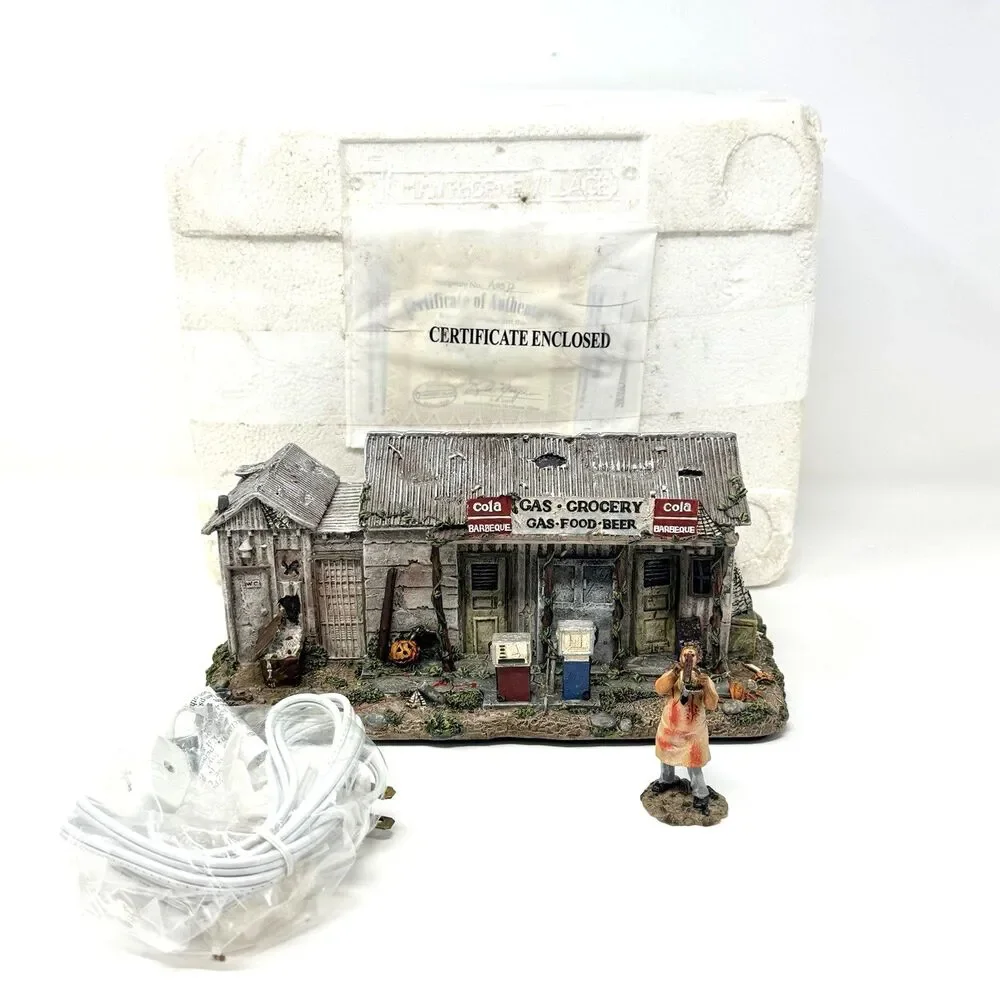 Hawthorne Village Texas Chainsaw Gas and Grocery COA Incomplete Universal Horror